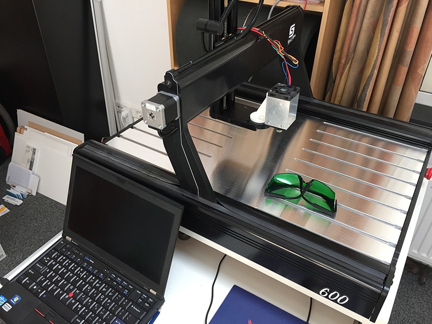 Stepcraft 600 Black Edition and software UCCNC to drive the machine and the laser.