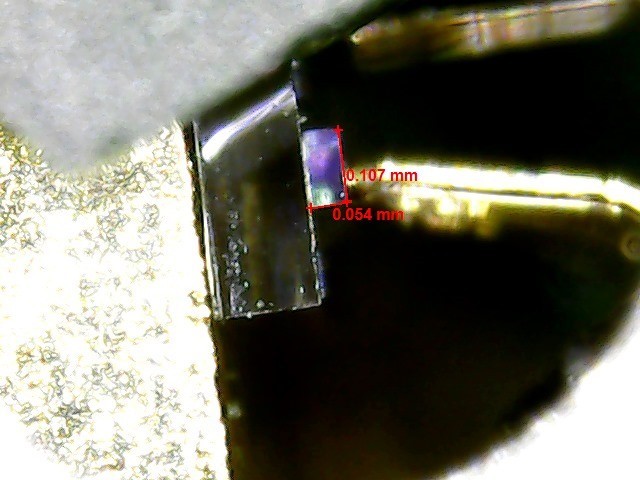 Size of emitting spot of the laser diode