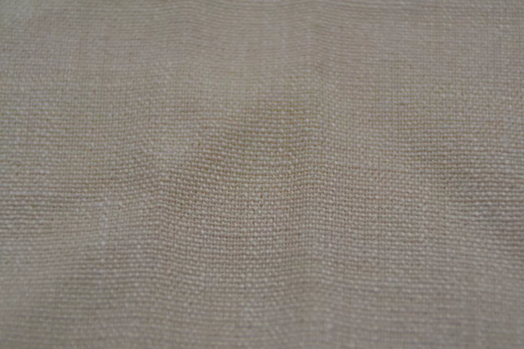 Cutting and Engraving on textile cloth: fabric, felt, cotton, synthetics and others using lasers.
