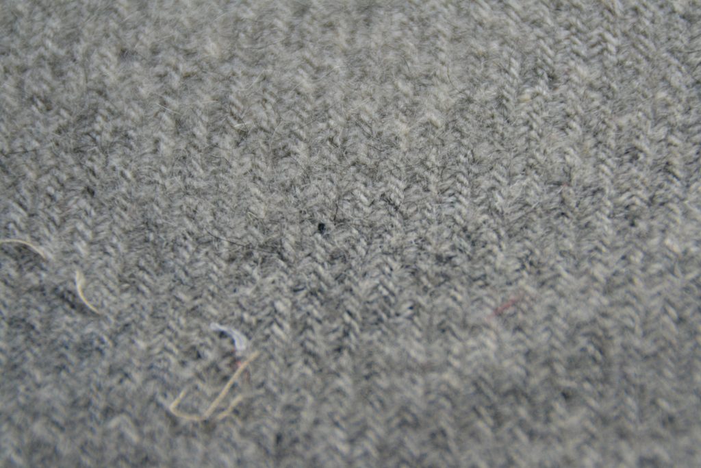 Cutting and Engraving on textile cloth: fabric, felt, cotton, synthetics and others using lasers.