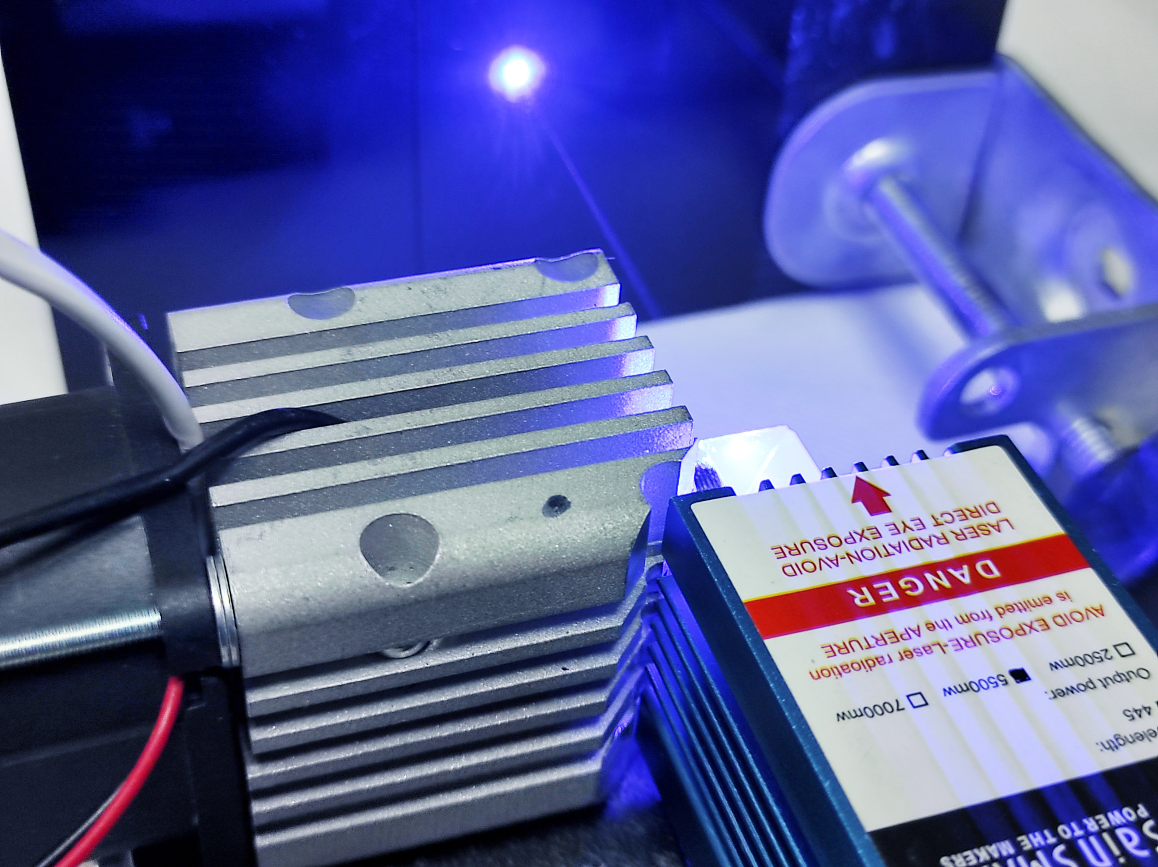 Phasing laser diodes