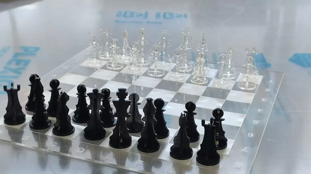 Acrylic chess