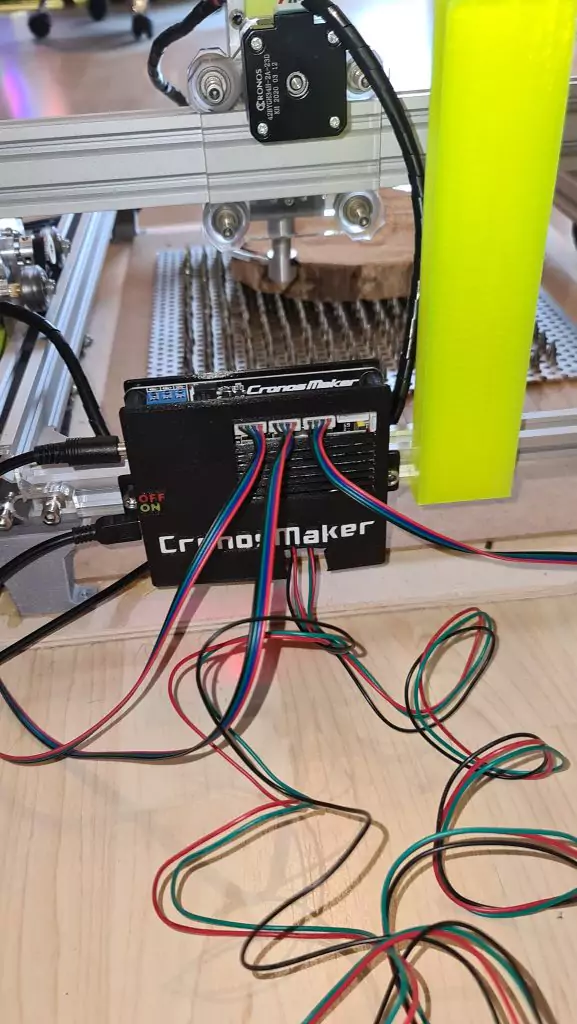 Made a custom case for my CronosMaker Arduino board