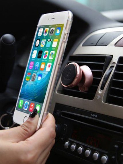 GENIUS DIY cell phone holder for your carmake it in about 30 seconds and  save money! #cellphone #diy #car