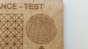 Laser engraving test - Comparing Beamo Flux with an Endurance DIY - checking engraving "waves"