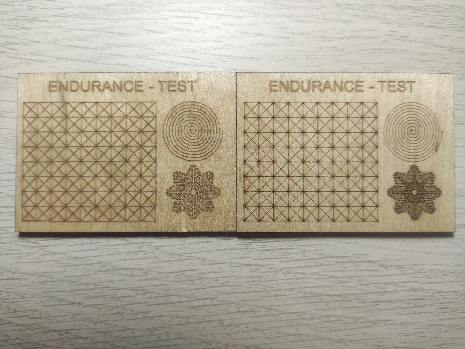 Laser engraving test - Comparing Beamo Flux with an Endurance DIY - checking engraving "waves"