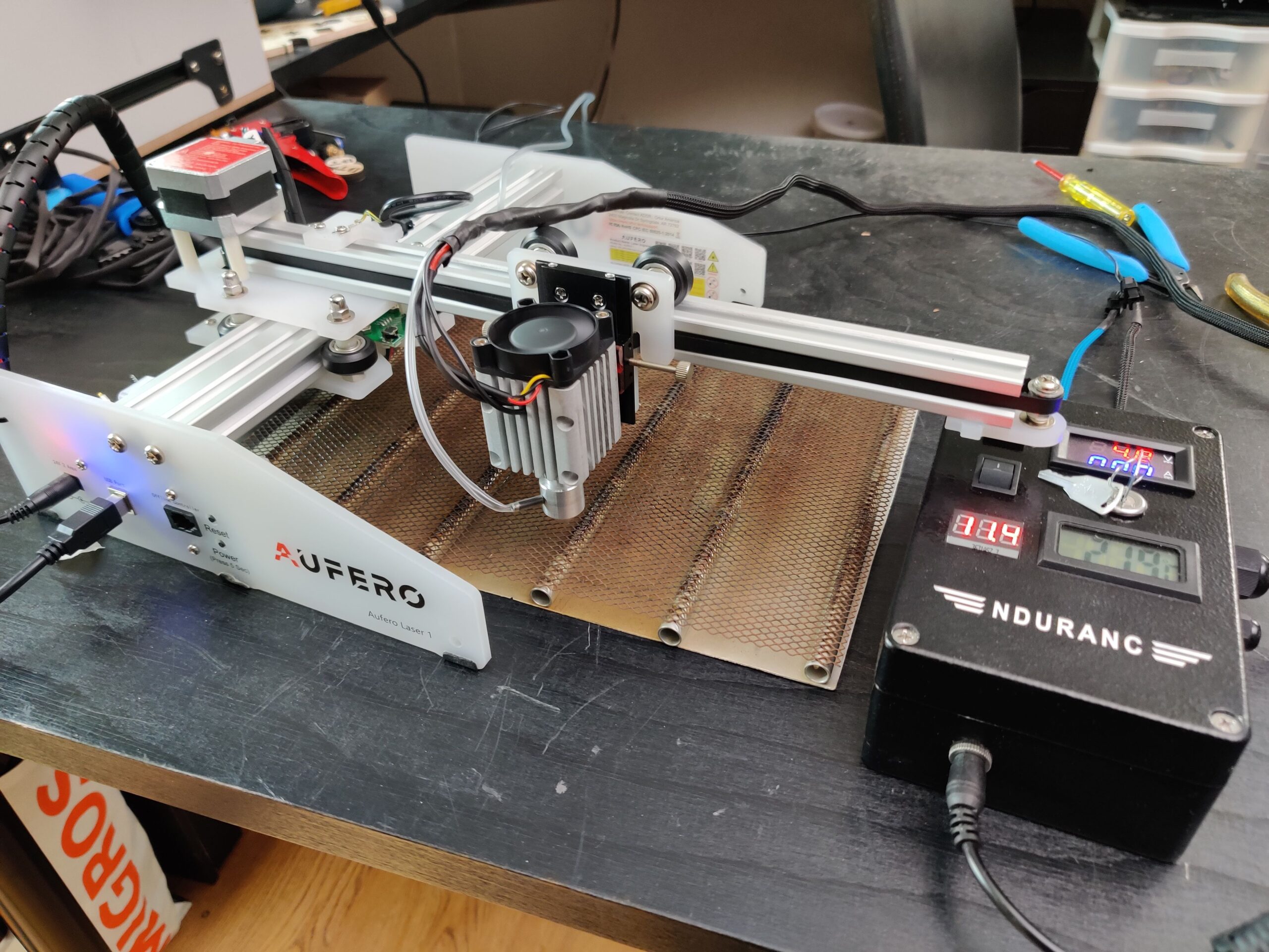 Aufero laser machine