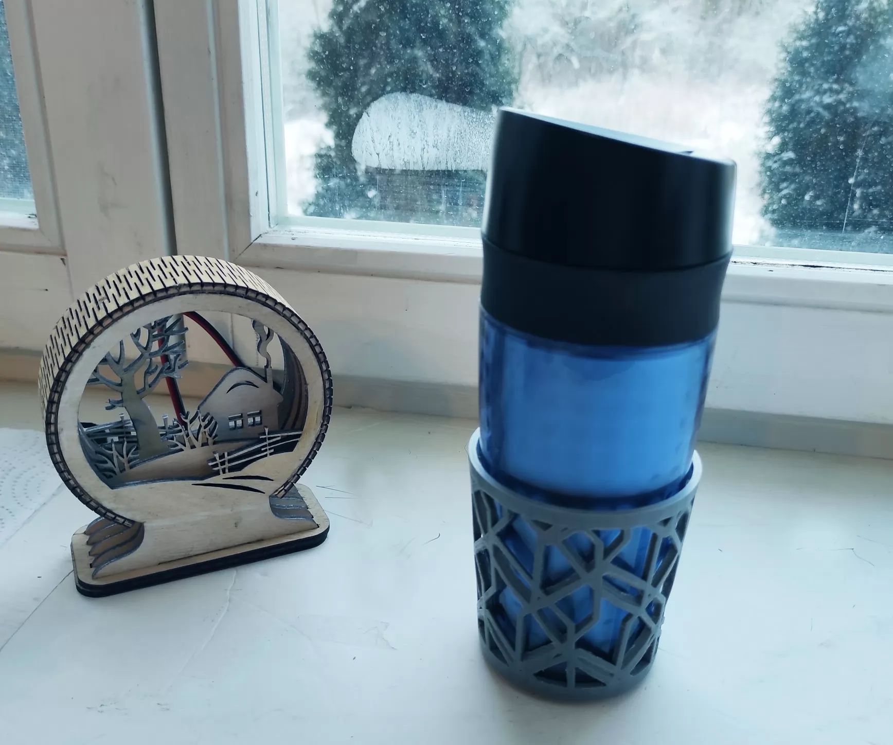 3D printed coffee thermos holder