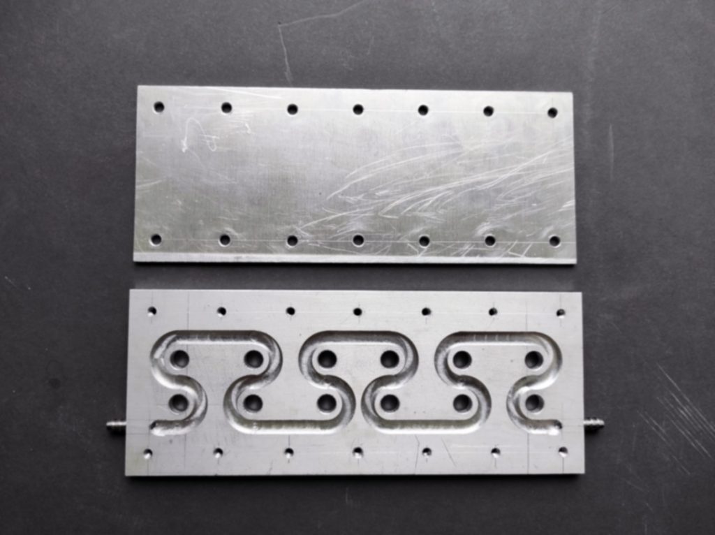 An aluminum water heat exchanger [Endurance lasers production] for 2 / 4 TEC cooling plates (Peltier)