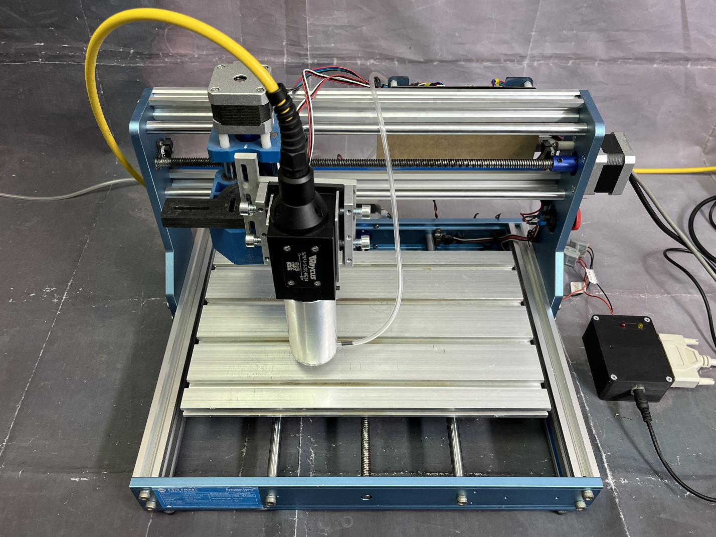 Figure 6 - Fiber laser mounted on a CNC milling machine