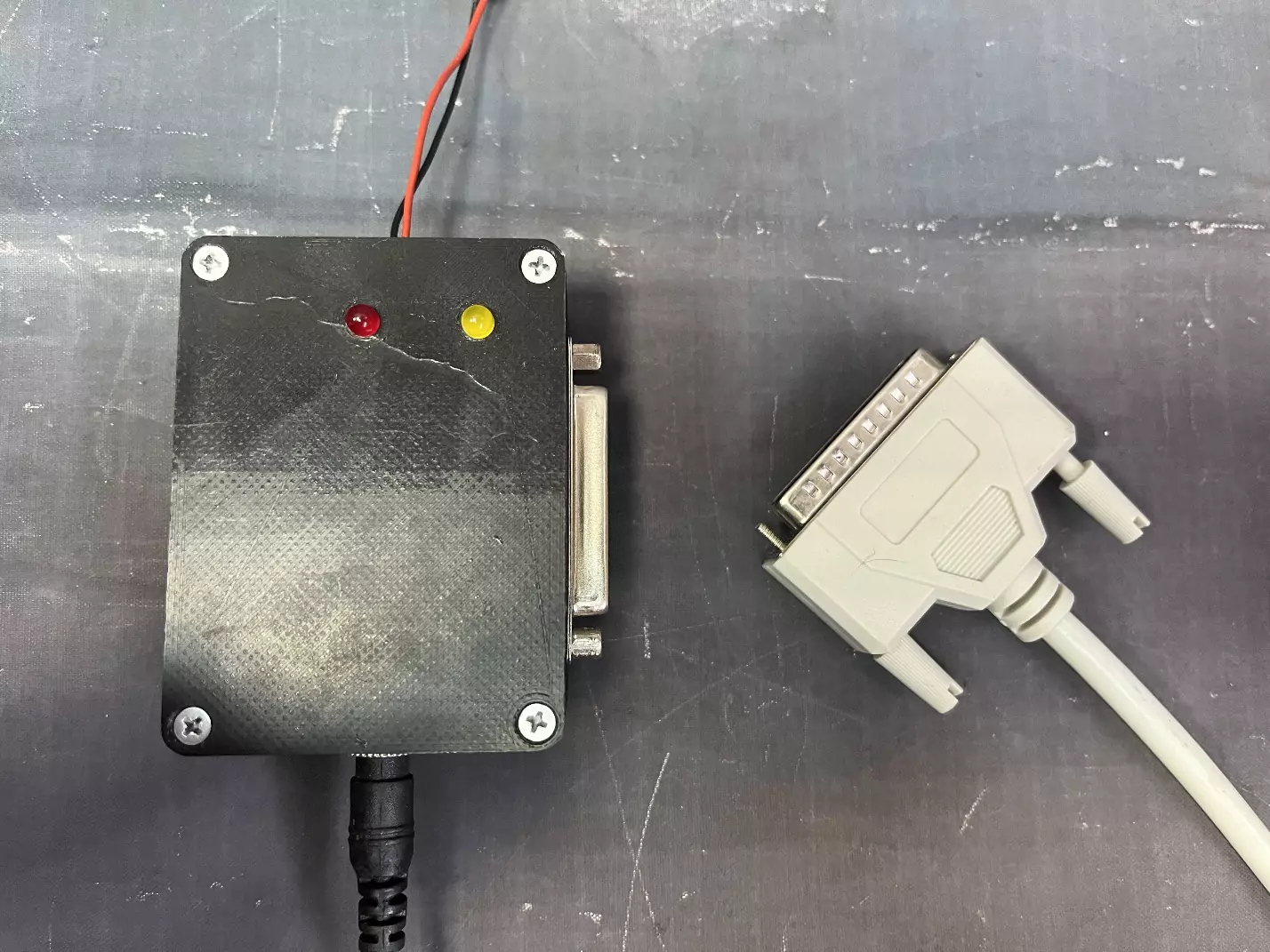 Figure 7 - Adapter for connecting the unit to the PWM modulator .